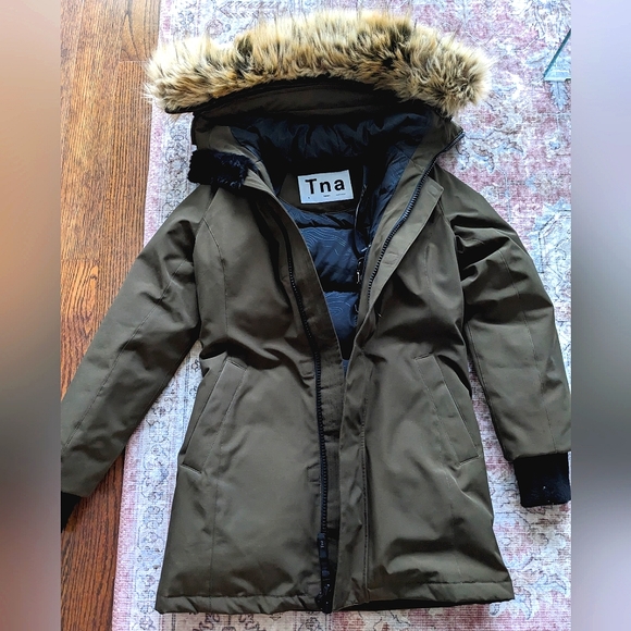 Aritzia TNA Haven Parka - Picture 2 of 7